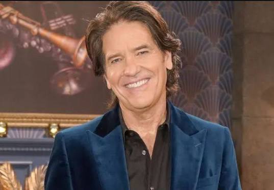 This is an exclusive interview with actor and musician Michael Damian. Michael is best known for his role as “Danny Romalotti” on the TV show The Young and the Restless. He's also