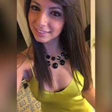 Ada Gomez (@Ada_MrsBlitz)