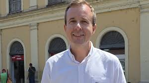 "Como não gostar do Mercado Público de Porto Alegre?": no aniversário da cidade, Leandro Staudt visita espaço icônico no Centro Histórico