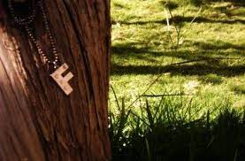 خلفيات حرف f صور حرف الفاء صور اروع الحروف صور حرف f إف الإبداع الفضائي love letters arrow necklace letters