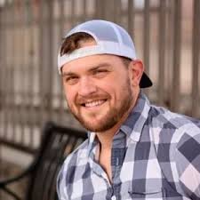 Brandon Davis (Country)