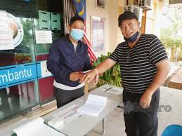 Pejabat agama ini mempunyai 23 kakitangan dan 2 orang penyelaras masjid. Kesilapan Teknikal Di Pkd Alor Gajah