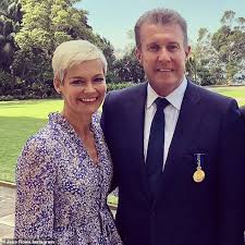 Jessica june rowe am (born 22 june 1970) is an australian television news presenter who has worked on all three australian commercial television networks. Jessica Rowe Is So Proud Of Her Husband Peter Overton For Receiving An Order Of Australia Medal Daily Mail Online