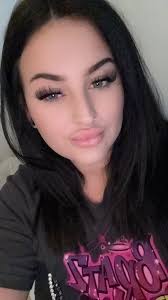 Good evening! 🫶🏻 Im 25 years old, from Thanet, Kent. I have 4 children  including 9 month old twins ☺️ Just looking to make some new friends!  Motherhood is super lonely &