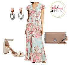 But we're also seeing trends in bold prints and bright colors — it's finally time to step out and we're we've put together a guide full of spring wedding guest dresses and jumpsuits to get the party started! Gorgeous Ideas For What To Wear To A Garden Wedding