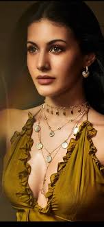 Amyra dastur was born 7 may 1993 (age: Amyra Dastur Amyra Dastur