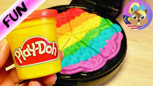 Berbagai medium udah aku coba, mulai membuat boneka dari flanel (bahkan dulu pernah jualan hasil kerajinan flanel juga), menyulam, macramé sampai ke clay alias tanah liat, dan juga cardboard. Mesin Waffle Vs Tanah Liat Play Doh Eksperimen Buat Sendiri Waffle Pelangi Yang Cool Youtube