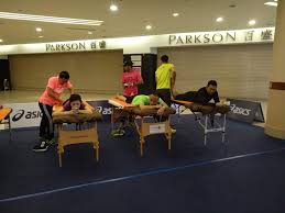 Reza aulia pradipta, salah satu anggota tim pemenang untuk kategori half marathon male, cfj team juga mengungkapkan apresiasinya terhadap asics relay indonesia 2018 ini. Asics Relay Malaysia Preview 2018 Betty S Journey