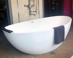 1 bis 25 von 32 adressen zu badewannen in münchen mit telefonnummer, öffnungszeiten und bewertung gefunden. Freistehende Badewannen Aus Mineralguss Showroom Munchen