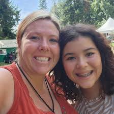 Is Kenna Cartwright mountain open for public hike and how to access it?