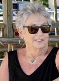 Meredith Overton's Instagram, Twitter & Facebook