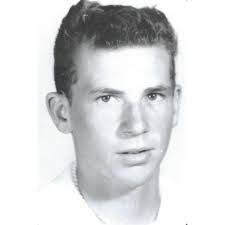 Kelly Mcfall's Instagram, Twitter & Facebook