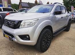 Even without another truck for comparison, the navara's proportions make it clear that it is big. Nissan Navara Harga Spesifikasi Dan Review Terbaru 2018 Powerfull Namun Belum Facelift Semoga Ada Yang Baru Navara Selanjutnya Marchelloka Com