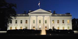 Dies ist ein wirklich einzigartiger blick auf die wahrzeichen von washington, dc bei nacht. Eingefroren In Der Zeit Die Wahlnacht In Amerika Bertelsmann Stiftung
