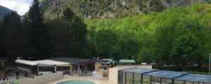 Il propose des chambres climatisées comprenant toutes lors de votre séjour, vous aurez accès à un hammam, au parc et à la terrasse privée du manoir d'agnès. Les Meilleurs Hebergements A Tarascon Sur Ariege 09400 Petit Fute