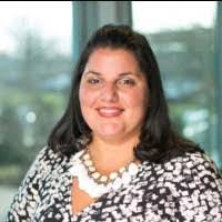 Dina Fernandes's Instagram, Twitter & Facebook