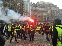 Cela fait 17 semaines que je prône le pacifisme, que je dis à tout le monde que je ne suis. Gilets Jaunes Un Jeune Homme Originaire De Caen Condamne Apres Les Debordements Du 16 Mars A Paris Liberte Caen