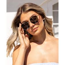 AIRE Spiral Gold Square Sunglasses Green Lenses Unisex UV400 NEW Sunglasses