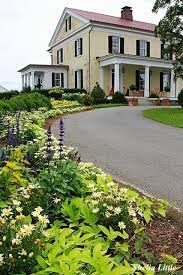 Home Tour Of Moss Mountain Farm P Allen Smith P Allen Smith Farmhouse Landscaping Allen Smith