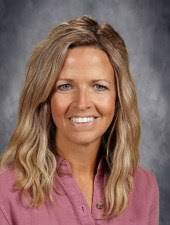 Lauren Ewald's Instagram, Twitter & Facebook