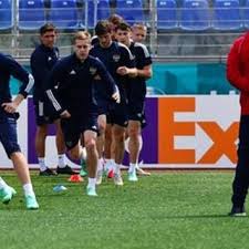 И будьте в курсе текущего счёта, авторов всех голов. Sbornaya Rossii Obyavila Sostav Na Match Evro Protiv Belgii Futbol Sport Lenta Ru