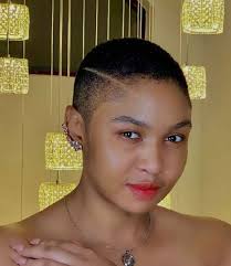 Ayanda ncwane has been accused of bleaching after a tweep shared an old picture of the star. Photo Ayanda Ncwane On Low Cut Cute Or Not Fakaza News