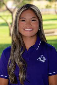 Jasmine Do's Instagram, Twitter & Facebook