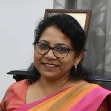 Doris Singh's Instagram, Twitter & Facebook