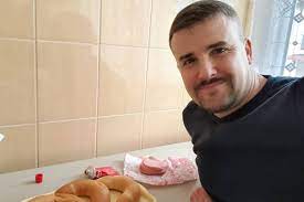 Kövessen minket a legfrissebb videókért! Nem Csitul A Vita Jakab Peter Parizeres Kepe Miatt Magyar Hang