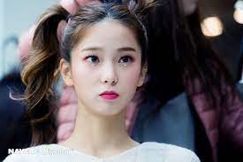 Người tồi tệ thế này phải bị loại bỏ vĩnh viễn. Up Close With The Lead Dancer Of Clc Yujin Channel K