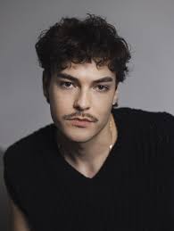 Maxton Hal -The World Between Us, TV Series, Drama, Romance, 2022-2023,  2022-2024