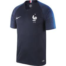 Basé sur le maillot qui était porté à la coupe du monde 1966. Maillot De L Equipe De France Domicile Bleu Coupe Du Monde 2018 Footkorner