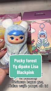 Ini salah 1 plush pendant yg wajib punya sih, bagus seriusan. Gak kalah lo  sama Labubu. Bolehlah ini di koleksi, terutama si butterfly ini, ini  terkenal krn di pake sama Lisa blackpink😆, plush pendant ...