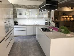 Urban Argento ارض الفخامة Luxury Land