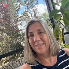 Robert H. Dubberly, 81, passed away Friday, October 20, 2017 at his  residence. He was born in Glennville, GA December 18, 1935 to Ernest L. and  Maggie Bailey Dubberly and lived in