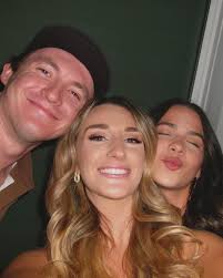 Julia Ragusa (@juliaragusa) • Instagram photos and videos