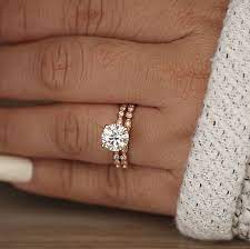 Wedding Ring Set Moissanite Rose Gold Engagement Ring Round Etsy Engagement Rings Round Gold Detailed Engagement Ring Rose Gold Round Engagement Ring