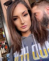 Tiffany Bettinger's Instagram, Twitter & Facebook