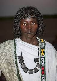 Afar Ethiopia Looks Like He Jumped Straight Off One Of The Ancient Egyptian Wall Murals Egyptian People African People Tribes Man