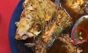 Mungkin sebab menu ni terlindung di belakang populariti asam pedas. Restoran Asam Pedas Di Melaka Penuh Ulat Diarah Tutup