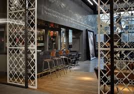 'rbeauty salon d'elégance' is all you need to get the ´wow!' effect in your daily life; Creneau International R Hair Salon Hair Salon Retail Design Design