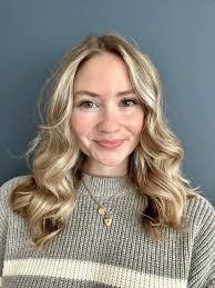 Tessa Shelton's Instagram, Twitter & Facebook