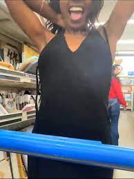 MsDREAMZ walks naked in store 2 HD phone wallpaper