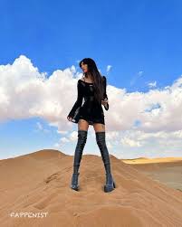 Noor Dabash Sexy Tits and Ass Photo Collection - Fappenist