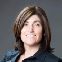 Linda Parkins's Instagram, Twitter & Facebook