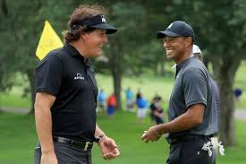 I've seen some comments on r/golf about her not having a very feminine physique and that he should have a more attractive wife. Tiger Woods V Phil Mickelson Ii Start Zeit Tv Sender Und Wie Zu Beobachten In Irland Aktuelle Boulevard Nachrichten Und Fotogalerien Zu Stars Sternchen