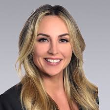 Shannon Mcelroy's Instagram, Twitter & Facebook