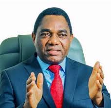 Let's vote bane... Whom are you voting for next week?? HH or MZ8 Zambia  Yathu