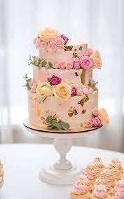 Then, put a thick layer of frosting on your cake as a base, making it as smooth as possible. Best Engagement Party Cakes Ideas And Tips 2021 Wedding Forward