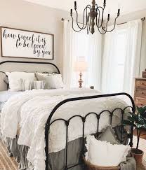 If you live in the city but your heart is back in the country, a farmhouse style bedroom will. 900 Farmhouse Bedrooms Home Decor Room Decor Ideas In 2021 Bedroom Decor Farmhouse Bedroom Decor Home Decor